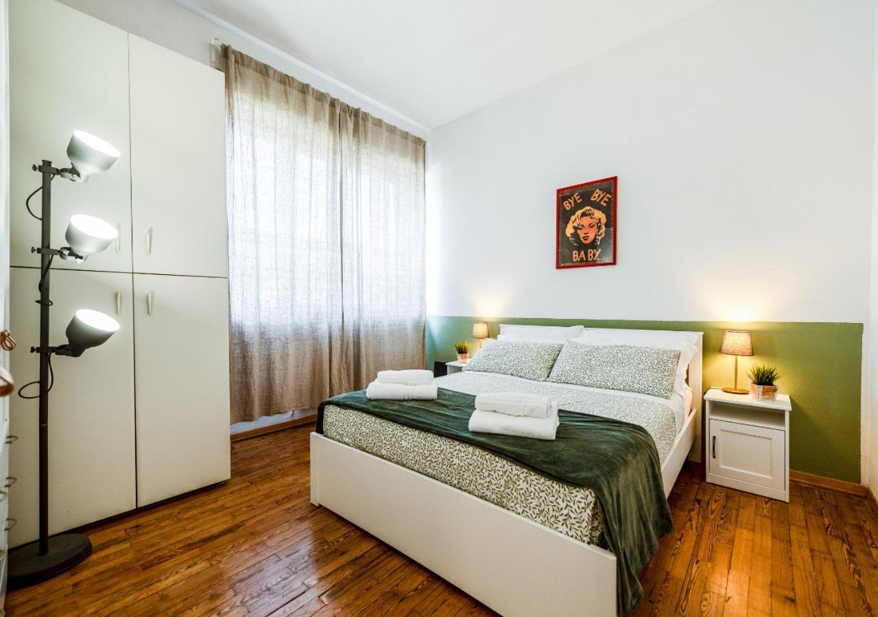 Milanese Elegance - 15 Minutes Duomo Apartment ภายนอก รูปภาพ